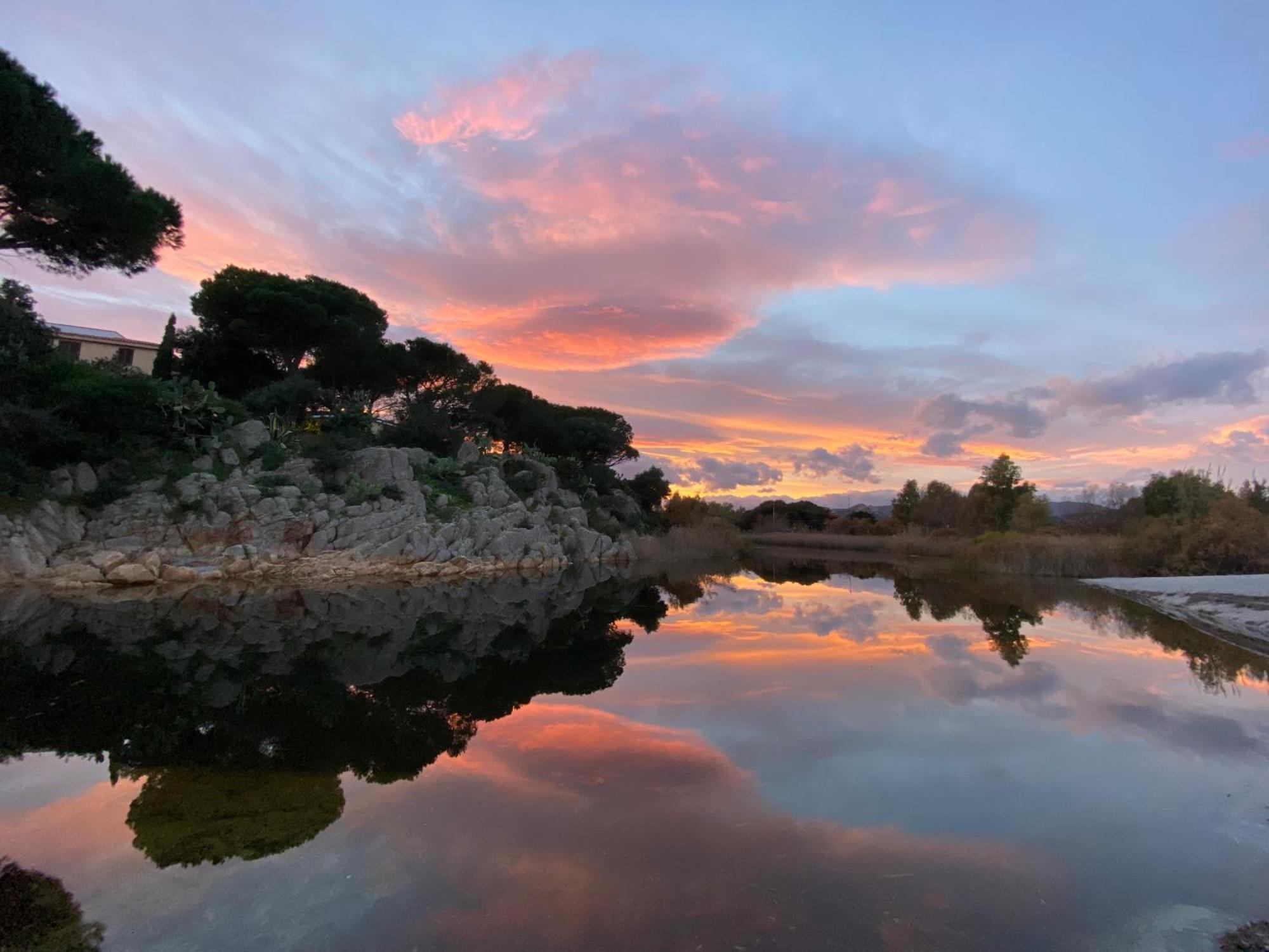 Costa Est Apartments Cala Liberotto Buitenkant foto